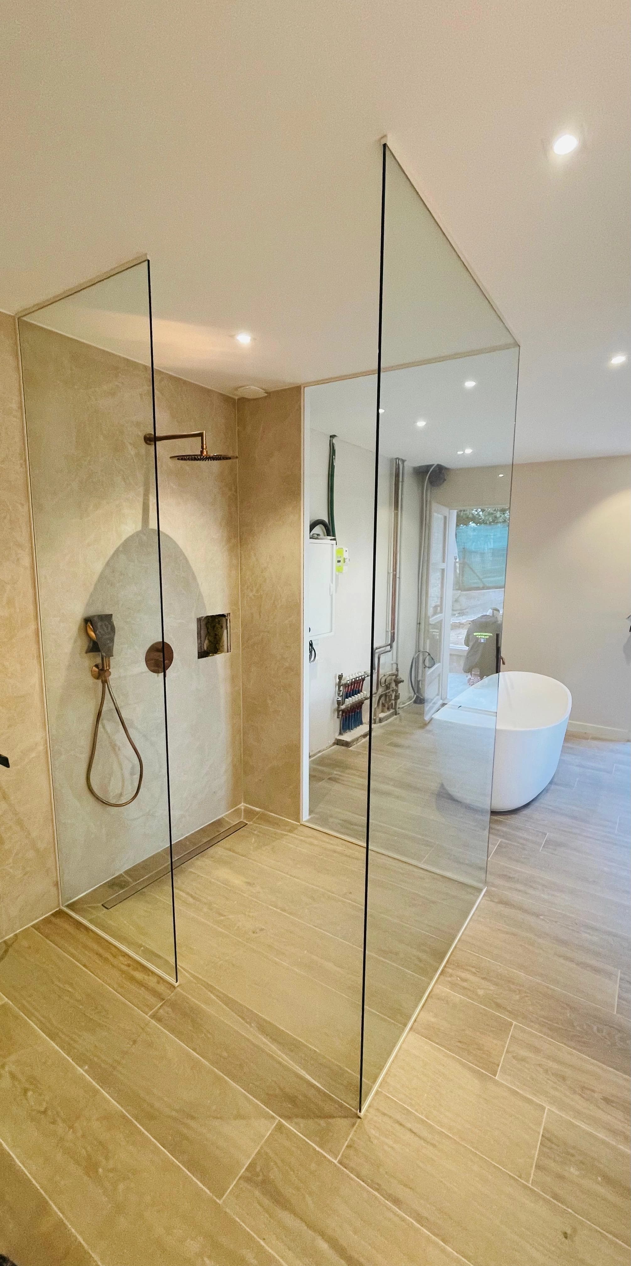 Paroi de douche sur-mesure
